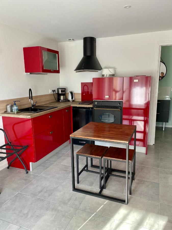 Maison D'Hotes Romarine 르보우스캣 외부 사진